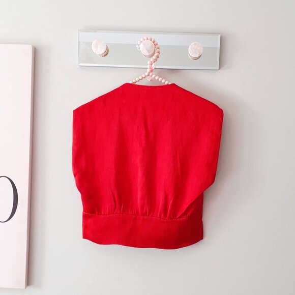 NWOT Zara red satin-effect linen blend plunge neckline sleeveless crop top, XS - Picture 12 of 13